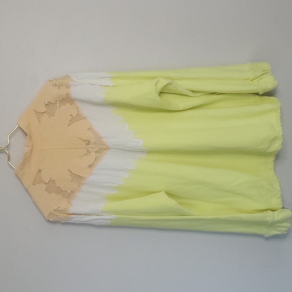 Free People Yellow Floral Detail Oversize Pullover Sweater Size Small - Picture 2 of 12